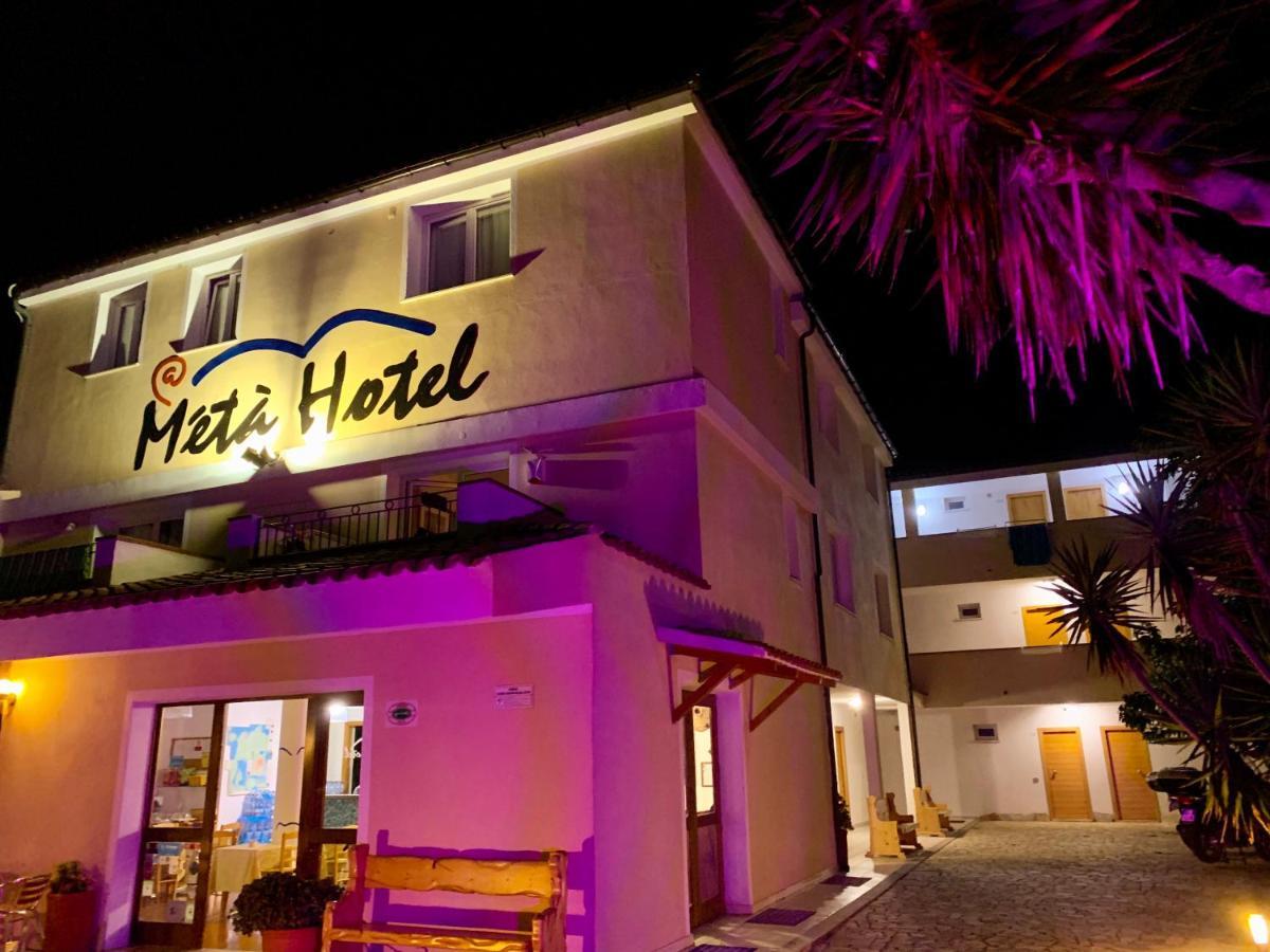 Meta Hotel Santa Teresa Gallura Exterior foto