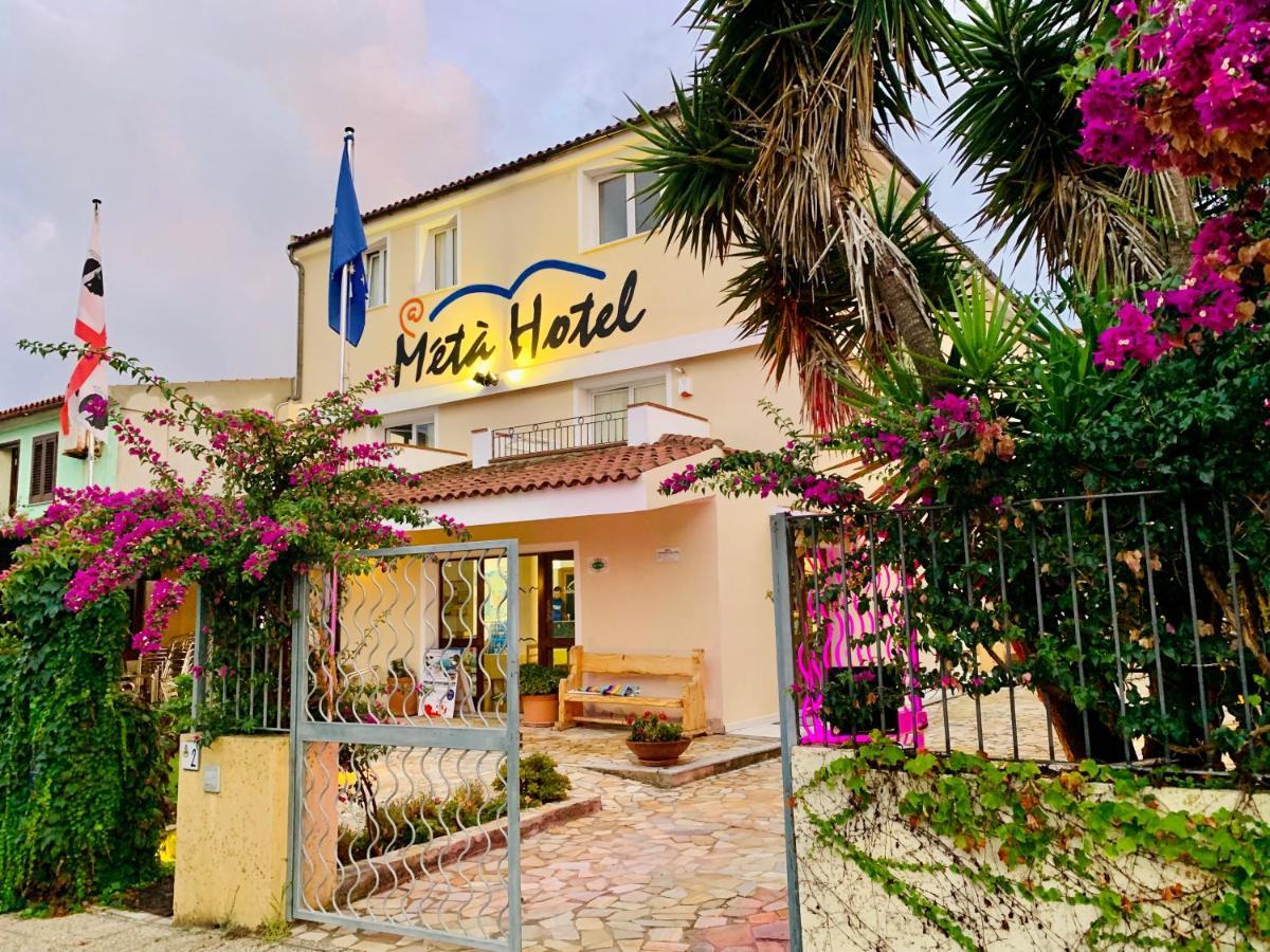 Meta Hotel Santa Teresa Gallura Exterior foto