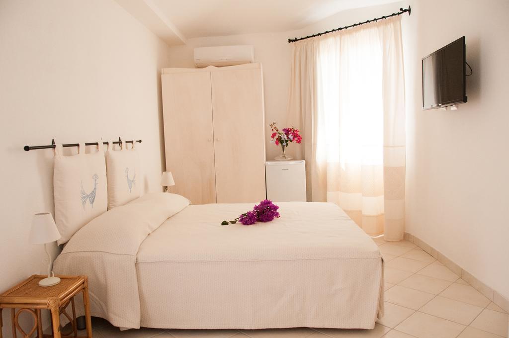 Meta Hotel Santa Teresa Gallura Exterior foto