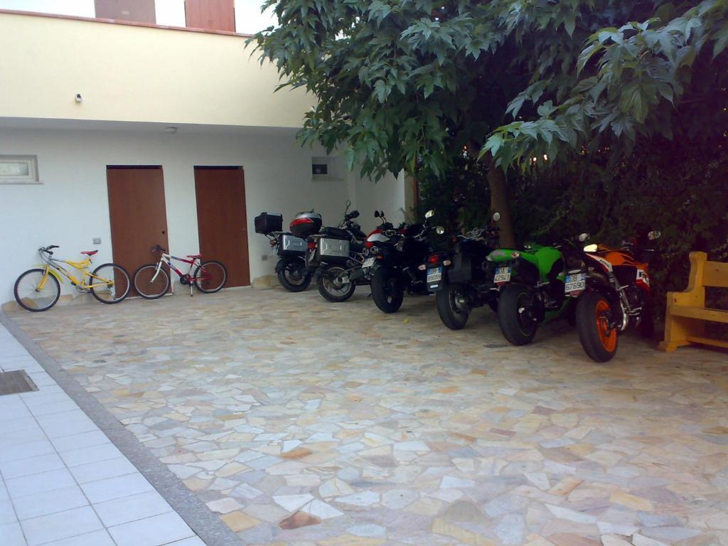Meta Hotel Santa Teresa Gallura Exterior foto