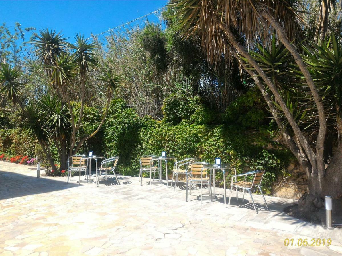 Meta Hotel Santa Teresa Gallura Exterior foto